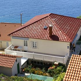 Apartmanok A Tenger Mellett Pisak, Omis - 1004 Pisak