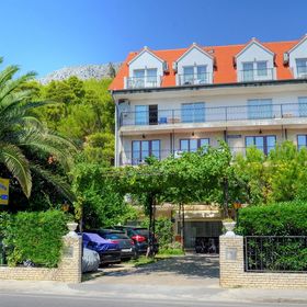 Szobák A Tenger Mellett Duce, Omis - 3063 Duće