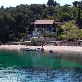 Apartmanok A Tenger Mellett Rogac, Solta - 5166 Rogač