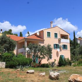 Apartmanok Parkolóhellyel Sveti Jakov, Losinj - 8011 Sveti Jakov