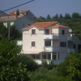 Apartmanok és Szobák A Tenger Mellett Jakisnica, Pag - 4160 Jakišnica