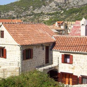 Apartmanok Parkolóhellyel Komiza, Vis - 9247 Komiža