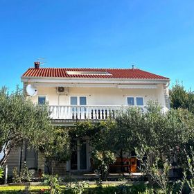 Apartmanok Parkolóhellyel Vlasici, Pag - 4139 Vlašići