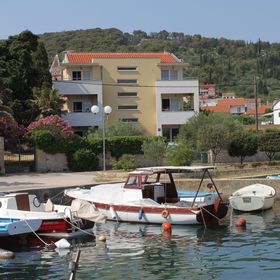 Apartmanok A Tenger Mellett Preko, Ugljan - 8315 Preko