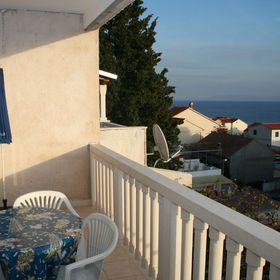 Apartmanok Parkolóhellyel Bol, Brac - 2884 Bol