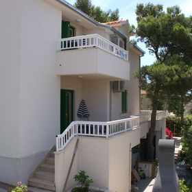 Apartmanok A Tenger Mellett Razanj, Rogoznica - 4265 Ražanj