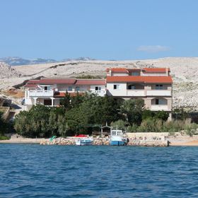 Családi Apartmanok A Tenger Mellett Kustici, Pag - 6376 Kustići