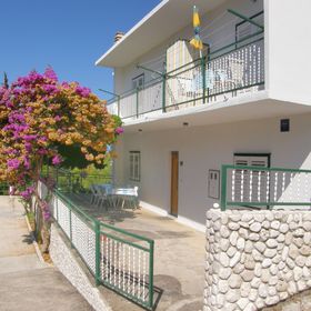 Apartments Dijo Primosten