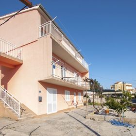 Apartment Brko Primosten