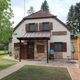 Erdészlak Vendégház Isztimér-Hétházpuszta