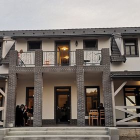 Wein&Schlaf Panzió Györköny