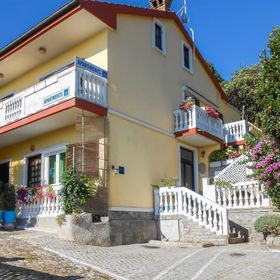 Apartments Vladislav Opatija