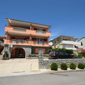 Apartments Skrabonja Čizići