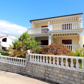 Apartments Sikic Malinska