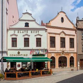 Hotel Concertino Zlatá Husa Jindřichův Hradec