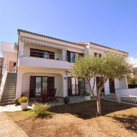 Apartments Cordasev Malinska