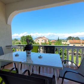 Apartment Babic Malinska