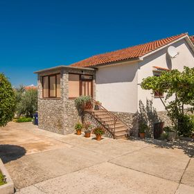 Apartment Marina Malinska