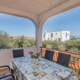 Apartment Marina Malinska