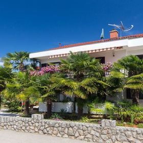 Apartment Galetic Malinska