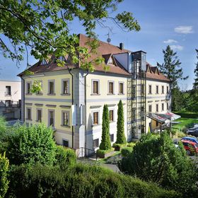 Maxmilian Lifestyle Resort Loučeň