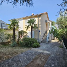 Apartment Keseric Malinska