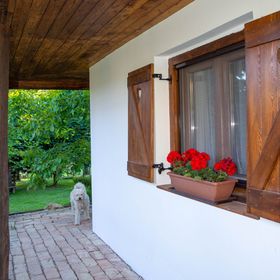 Áfonya Vendégház Eszteregnye