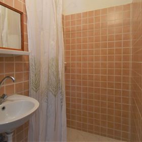 Tavirózsa Pihenőház Lakitelek