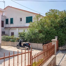 Apartment and Rooms Ruža Trogir