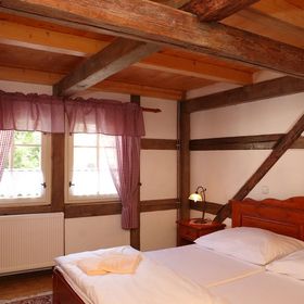 Hradní Bašta Bečov nad Teplou