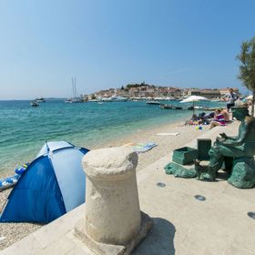 Apartments Dragica Primosten