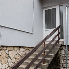 Mediterrán Apartman Pápa