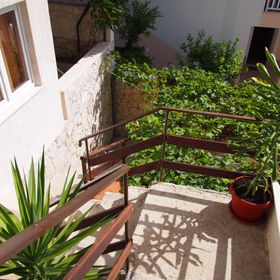 Apartmani Pivac 1 Lokva Rogoznica