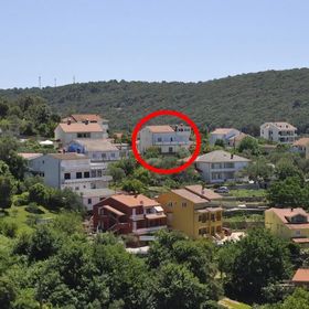 Apartmanok és Szobák Parkolóhellyel Kampor, Rab - 5064 Kampor