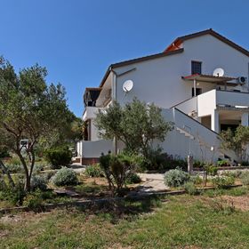 Apartmanok A Tenger Mellett Barbat, Rab - 14247 Barbat