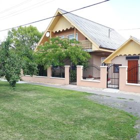 Mátyás Vendégház Füzesgyarmat