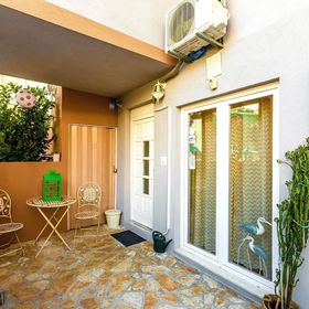 Apartmanok Családok Részére Medencével Split - 14401