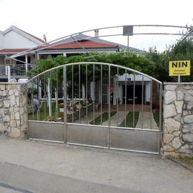 Apartmanok Parkolóhellyel Nin, Zadar - 14460 Nin
