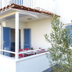 Apartment Branka Srima II