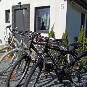 Domki pod katalpami Mikołajki