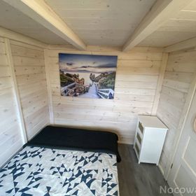 „SŁONECZNY ZAKĄTEK"