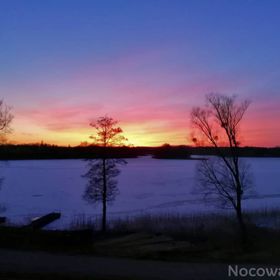 Dom w Kretowinach nad jeziorem Narie