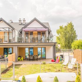 Dom przy żywych palmach i jeziorze. Luksus i relax