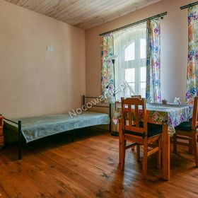 Czarna Jachta - Na szlaku legend. Pokoje nad jeziorem. 