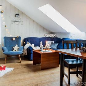 Rewski domek pokoje i apartamenty