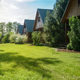 Pod Dębami-domki,pokoje,nauka jazdy konnej.