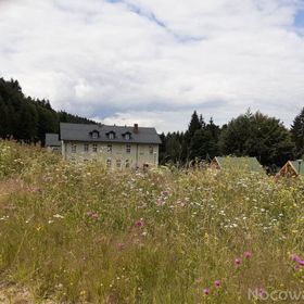 Ośrodek Wypoczynkowy na Koziej Hali i domki drewniane całoroczne
