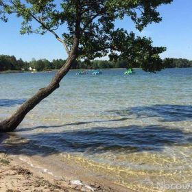 Szare Domki Okuninka Jezioro Białe