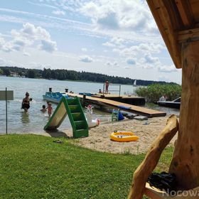 Domki letniskowe z basenem i dostępem do prywatnej plaży