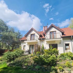 Dom nad jeziorem na Mazurach